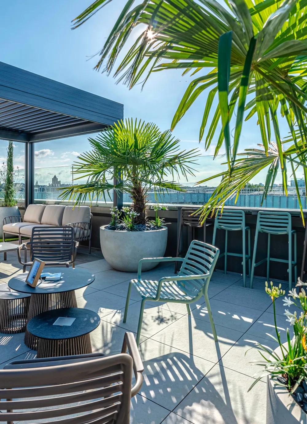 Background Rooftop - Business Club